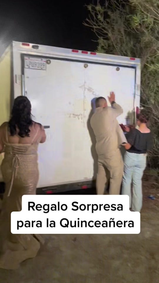 Post 10 by ALEXA📷 on TikTok (video)