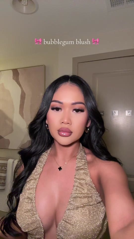 Post 2 by Annalovee 🦋 on TikTok (video)