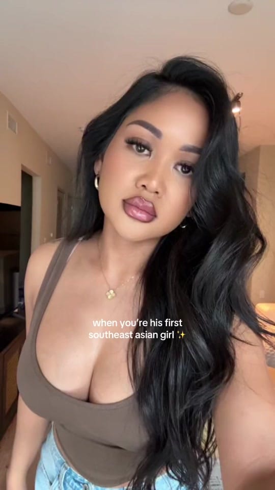 Post 8 by Annalovee 🦋 on TikTok (video)