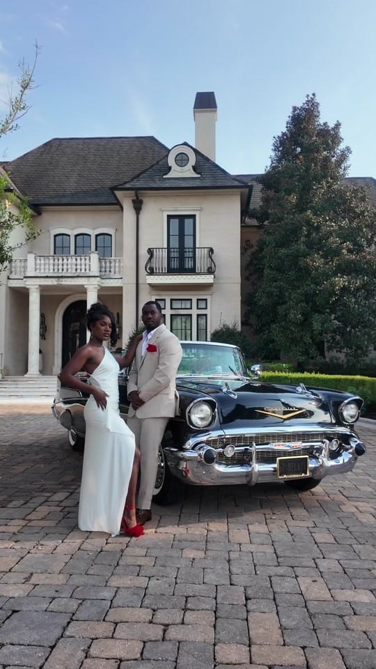 Post 4 by Kayla Lazard Photography on TikTok (video)