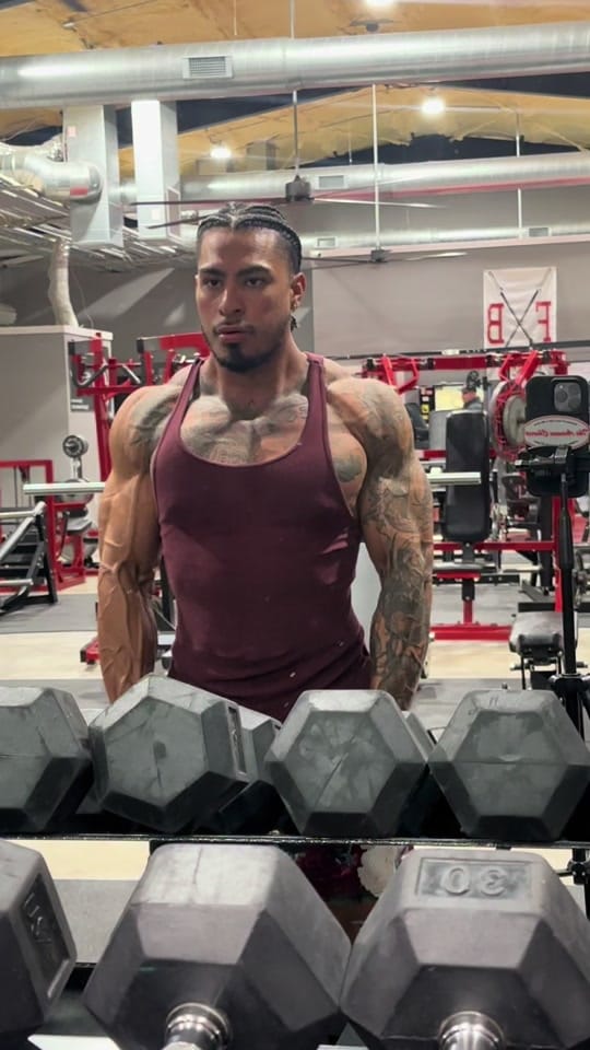 Post 4 by Jacup_rivera_ on TikTok (video)