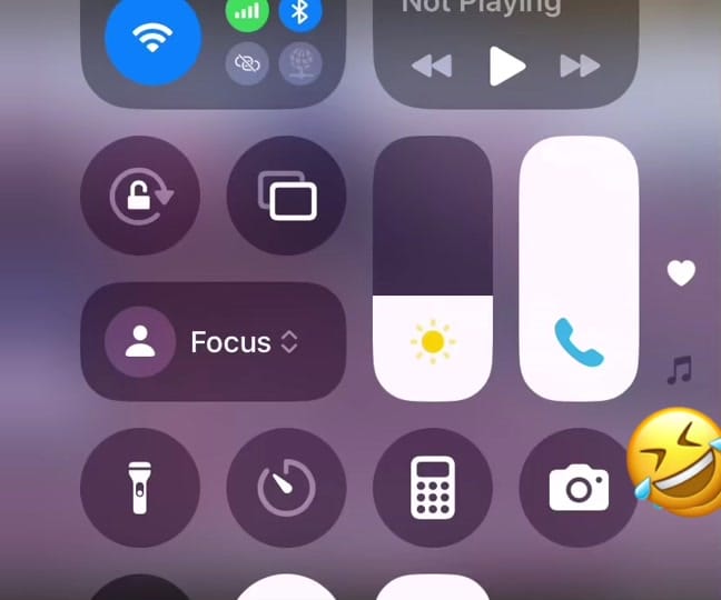 Post 1 by “The official Pooblack” on TikTok (video)