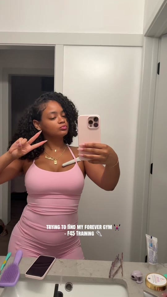Post 5 by zyhonna on TikTok (video)