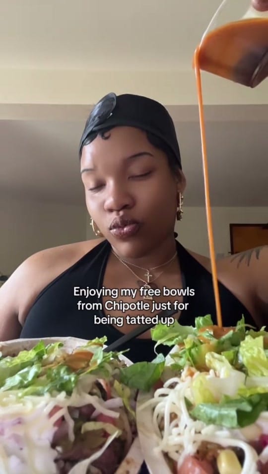Post 1 by ginalavida on TikTok (video)