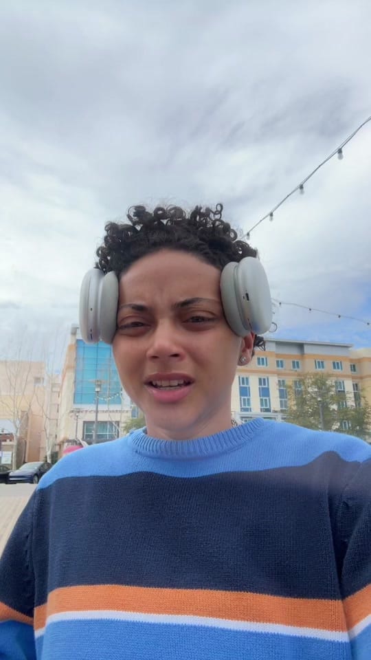 Post 5 by nia on TikTok (video)