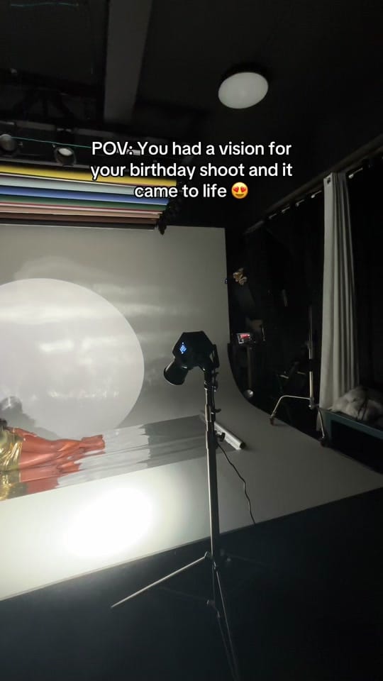 Post 1 by Vera on TikTok (video)
