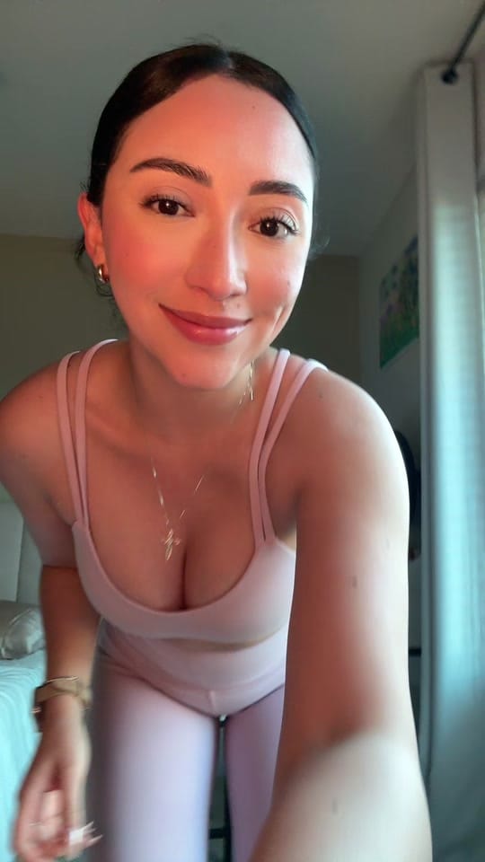 Post 6 by Betsy De La Hoya on TikTok (video)
