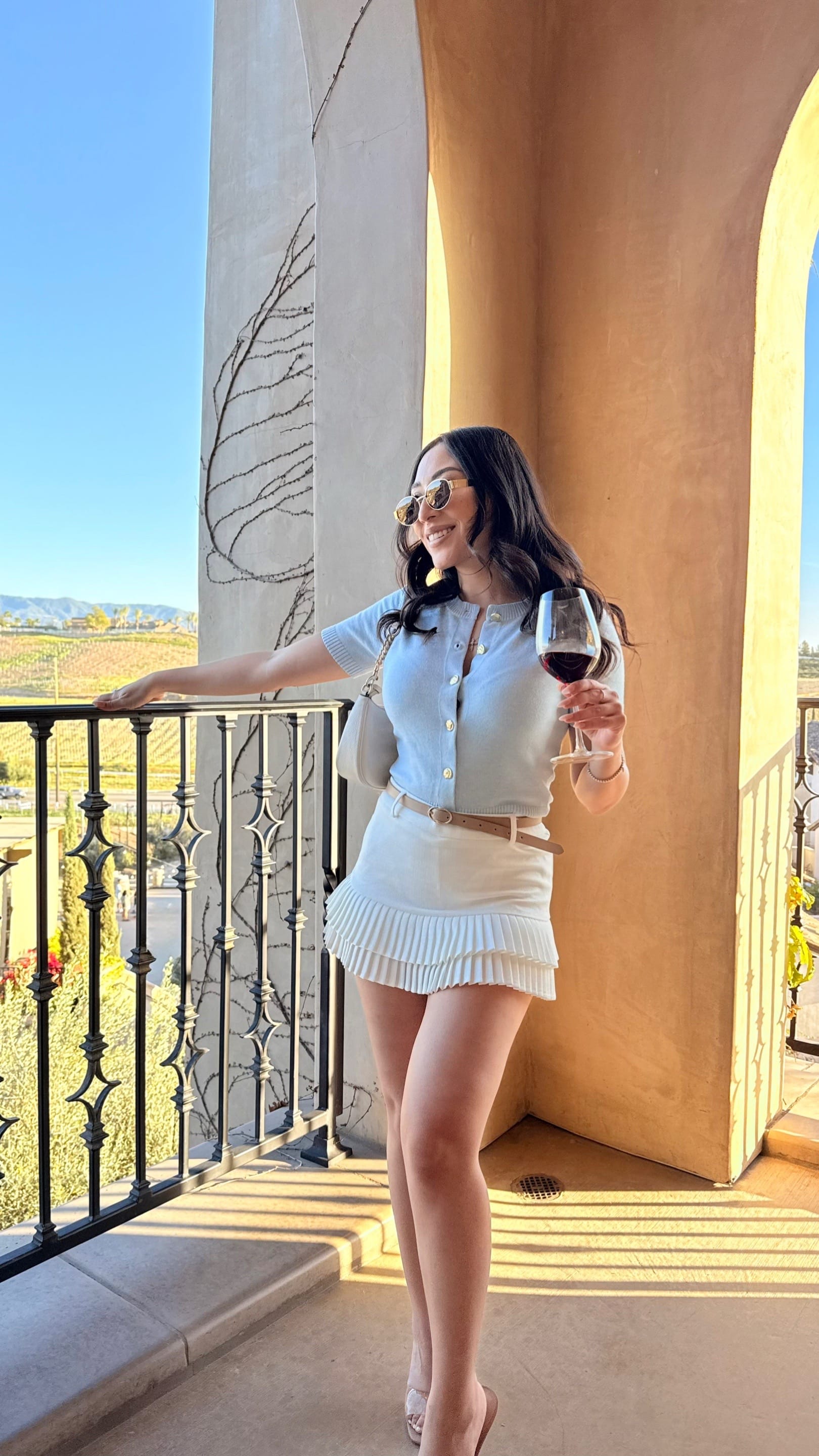 Post 1 by Betsy De La Hoya on TikTok (video)