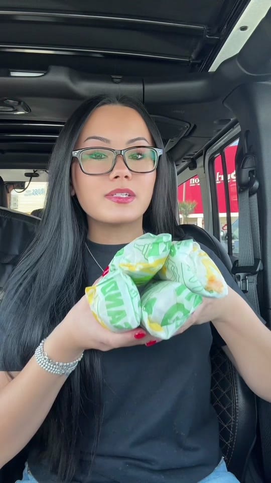 Post 9 by meg on TikTok (video)