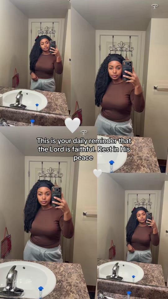 Post 1 by Keepingupwithzia on TikTok (video)