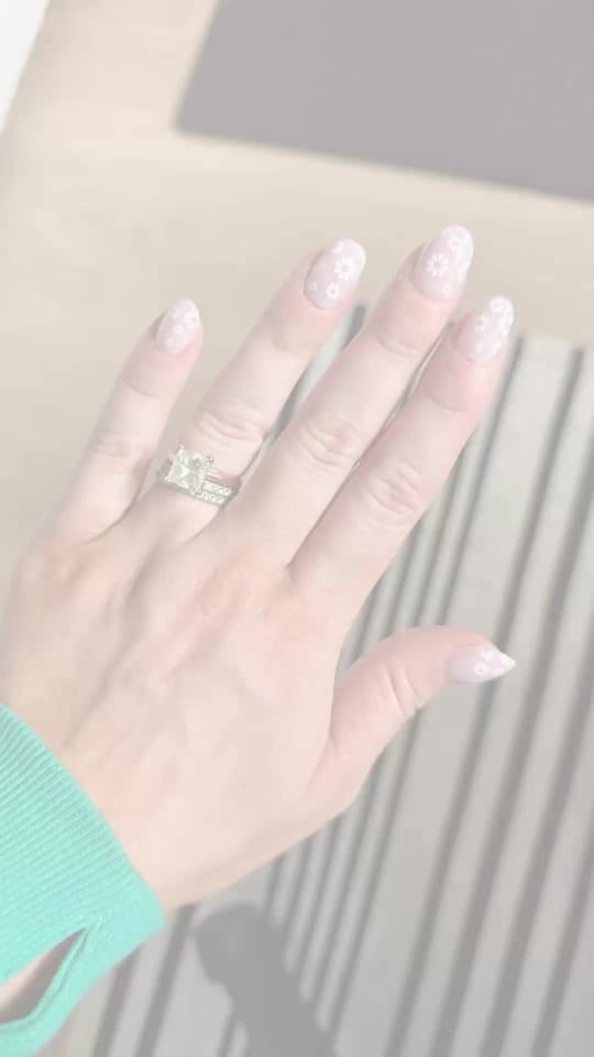 Post 1 by kaylenarenae on TikTok (video)