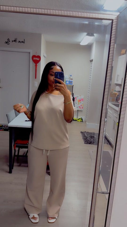 Post 10 by Pretti Cheekz on TikTok (video)