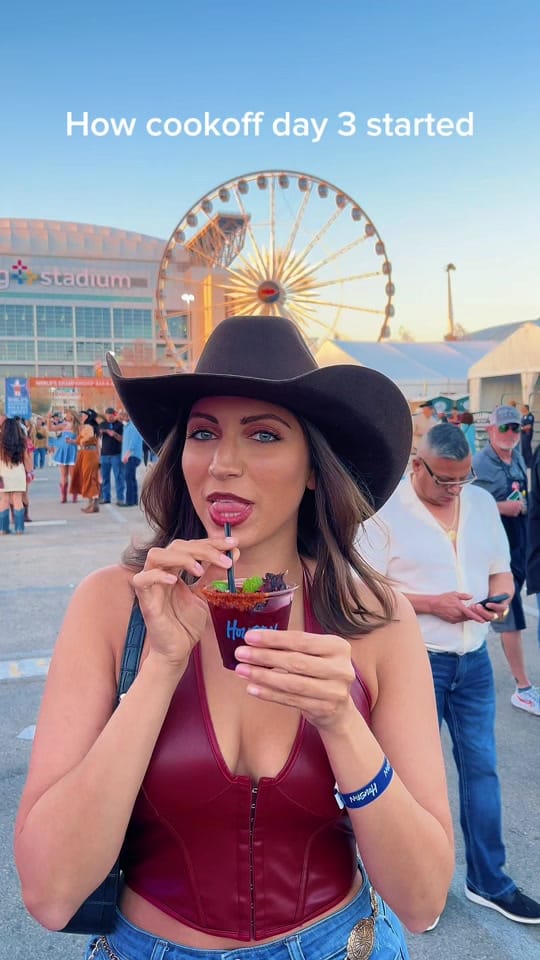 Post 5 by Zana Hussain on TikTok (video)