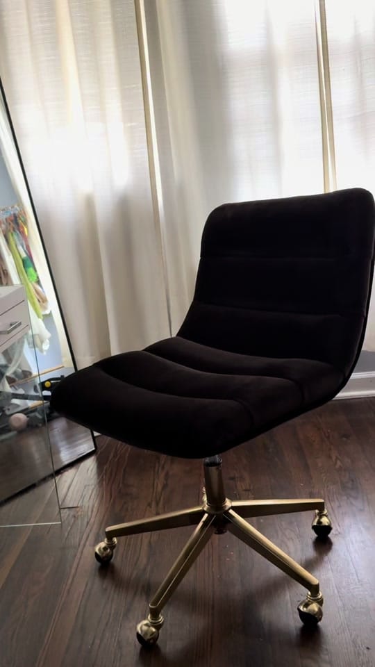 Post 5 by Beauty By Janelle on TikTok (video)