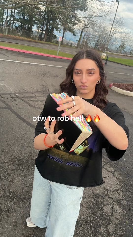 Post 4 by grace rayne on TikTok (video)