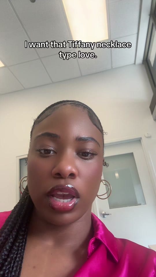 Post 2 by Debrialove on TikTok (video)