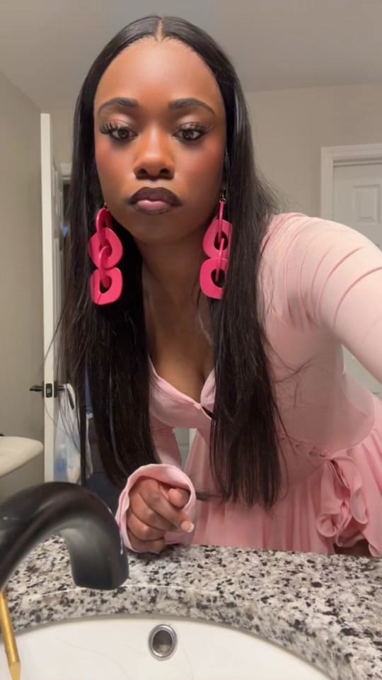 Post 7 by Debrialove on TikTok (video)