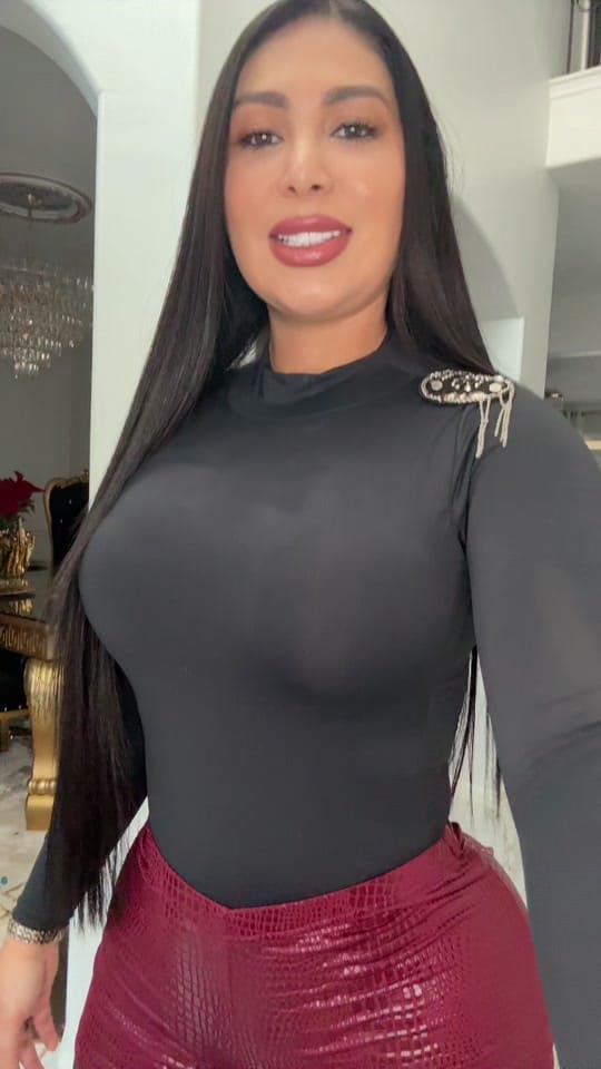 Post 7 by Alejandra Londoño on TikTok (video)