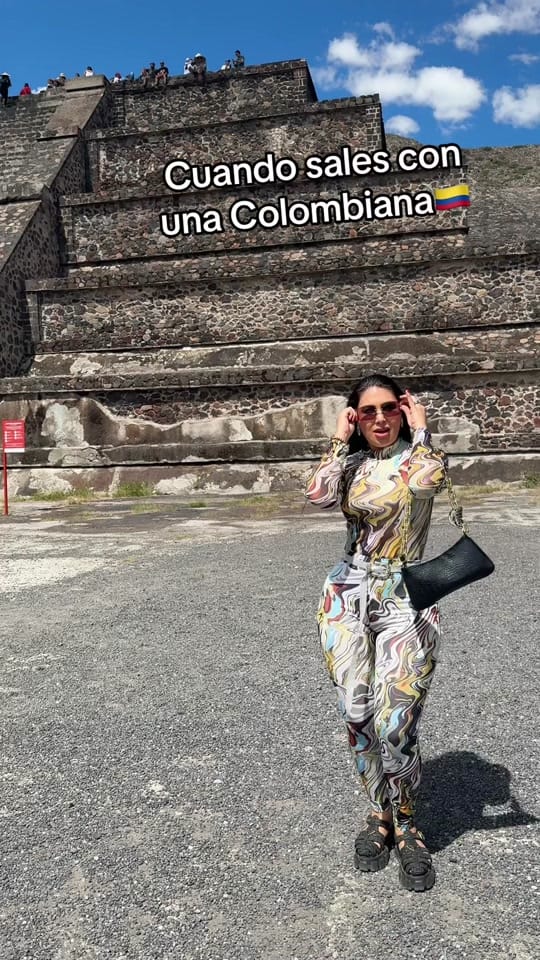 Post 8 by Alejandra Londoño on TikTok (video)
