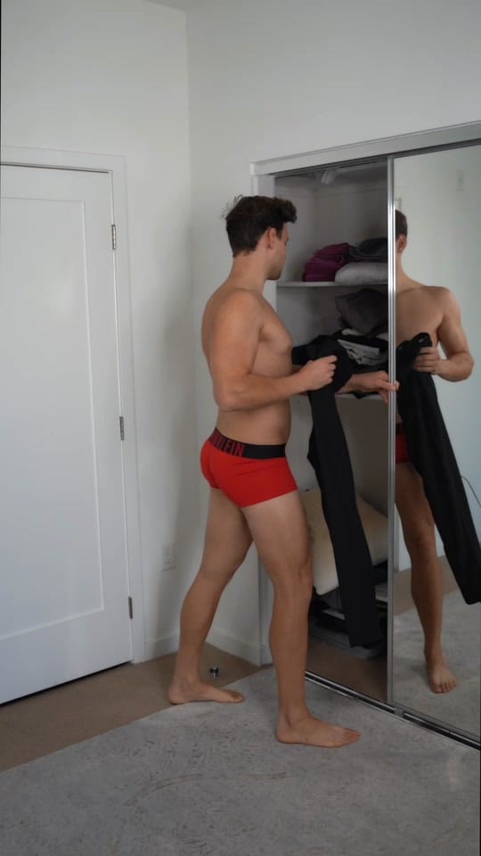 Post 6 by Jonas Maier on TikTok (video)