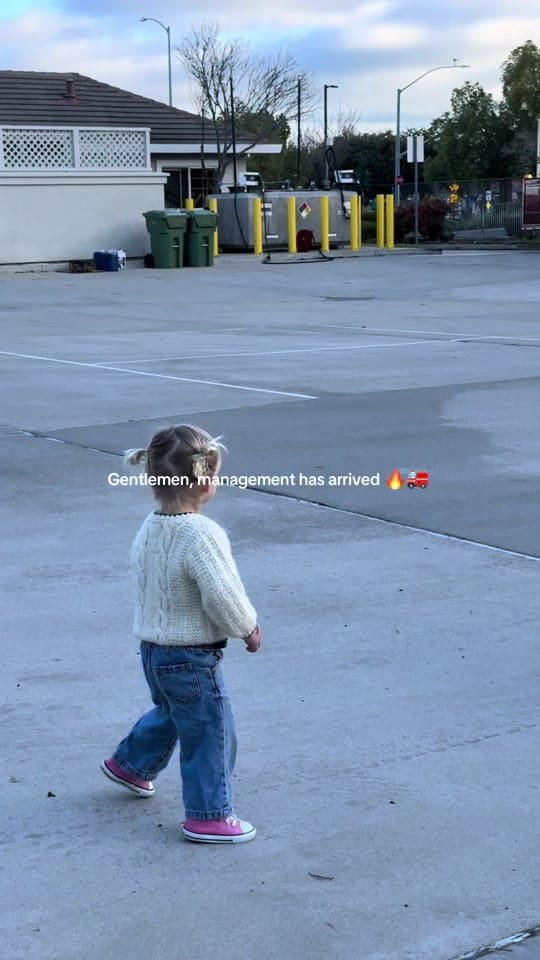 Post 3 by victoriaredkophoto on TikTok (video)