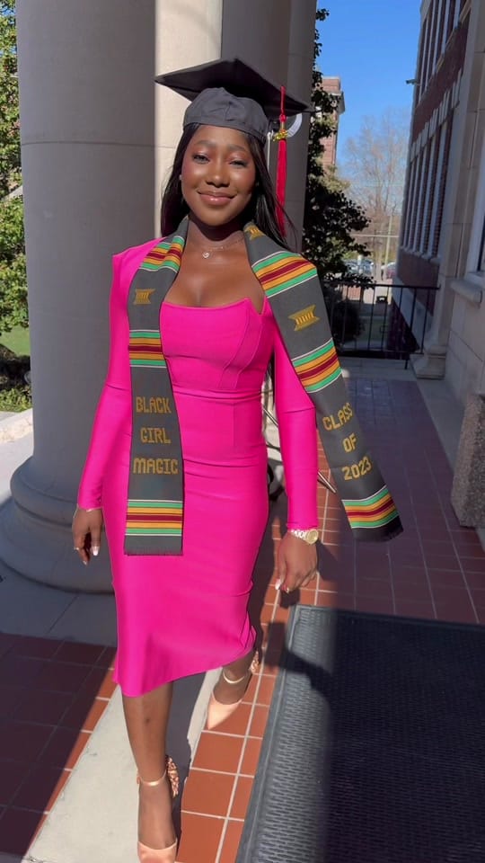 Post 10 by Tolulope Onasanya on TikTok (video)