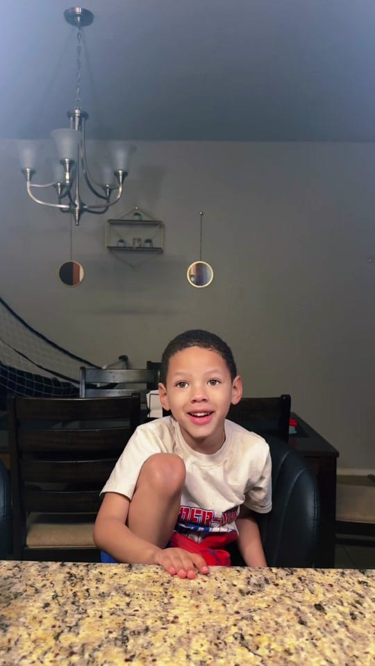 Post 3 by Adriana Pou🇧🇿 on TikTok (video)