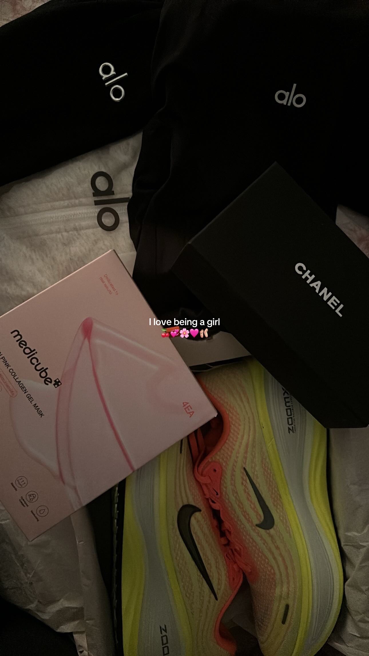 Post 4 by BO 🫐 on TikTok (video)