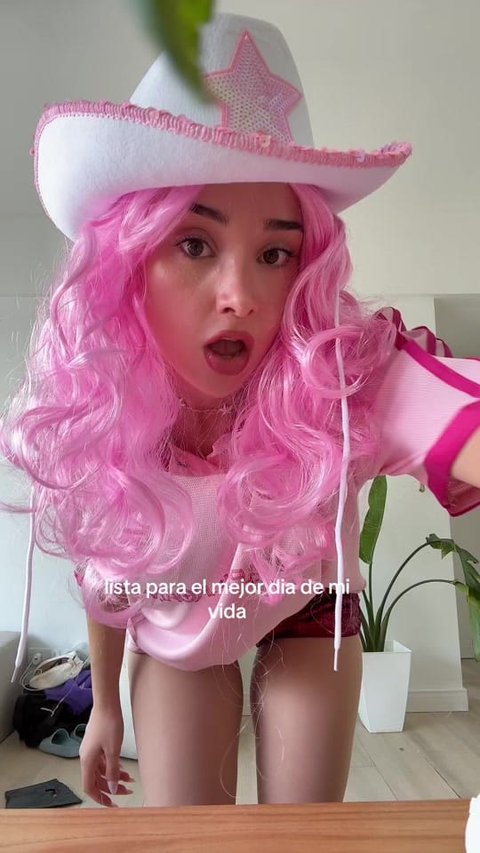 Post 4 by valentina sousa 🌺 on TikTok (video)