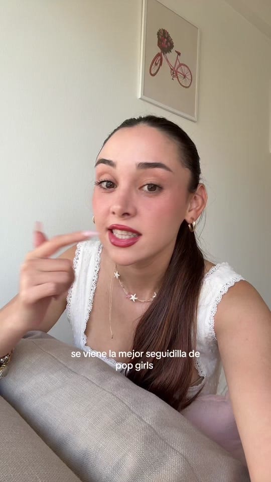 Post 10 by valentina sousa 🌺 on TikTok (video)