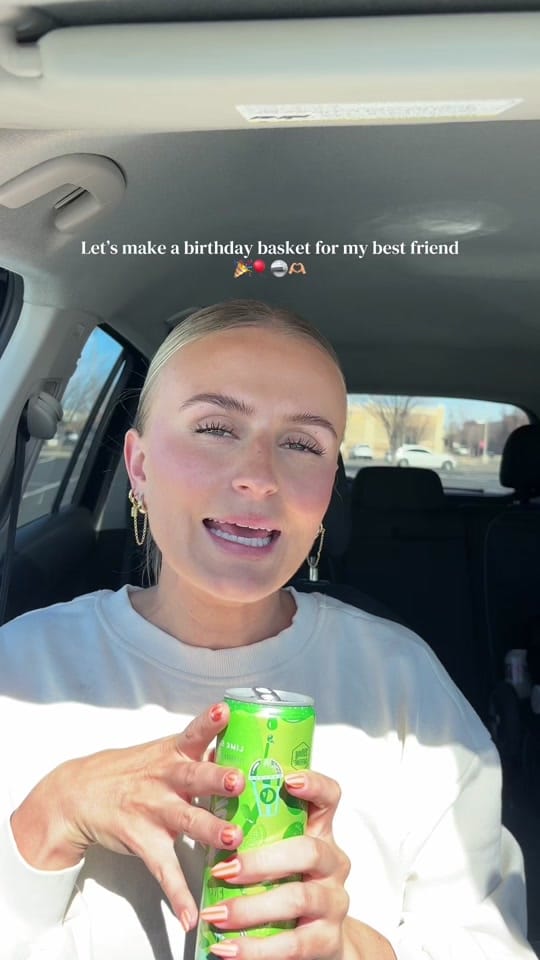 Post 6 by Sydney Hoffman on TikTok (video)