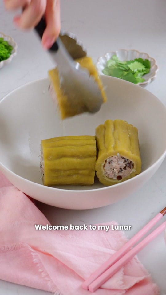 Post 10 by Megan 👩🏻‍🍳 & Eliezer 📸 on TikTok (video)