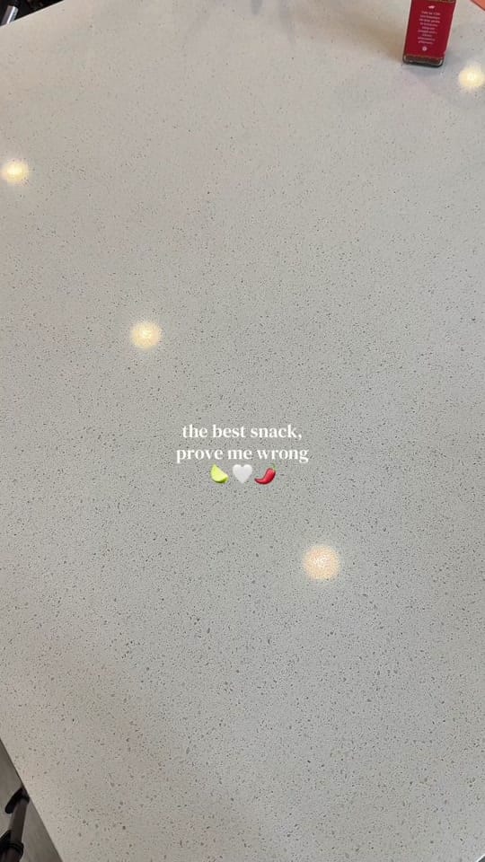 Post 7 by jasmin on TikTok (video)