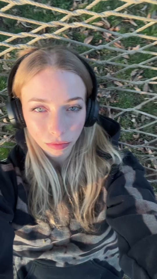 Post 7 by ANNIKA on TikTok (video)