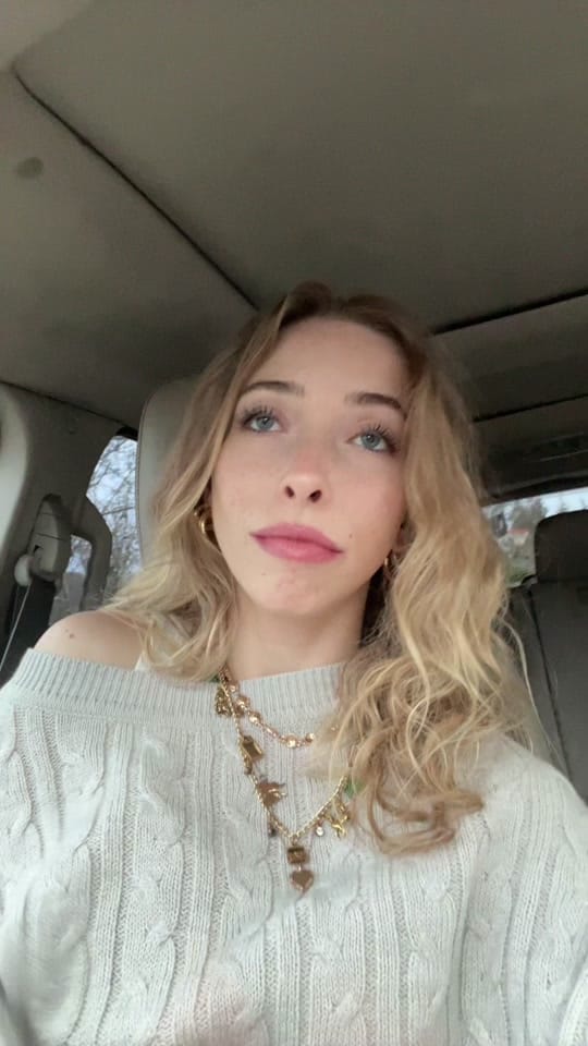 Post 2 by ANNIKA on TikTok (video)