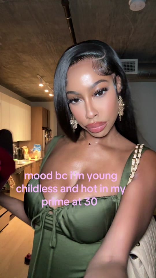 Post 1 by asiathecoldest on TikTok (video)