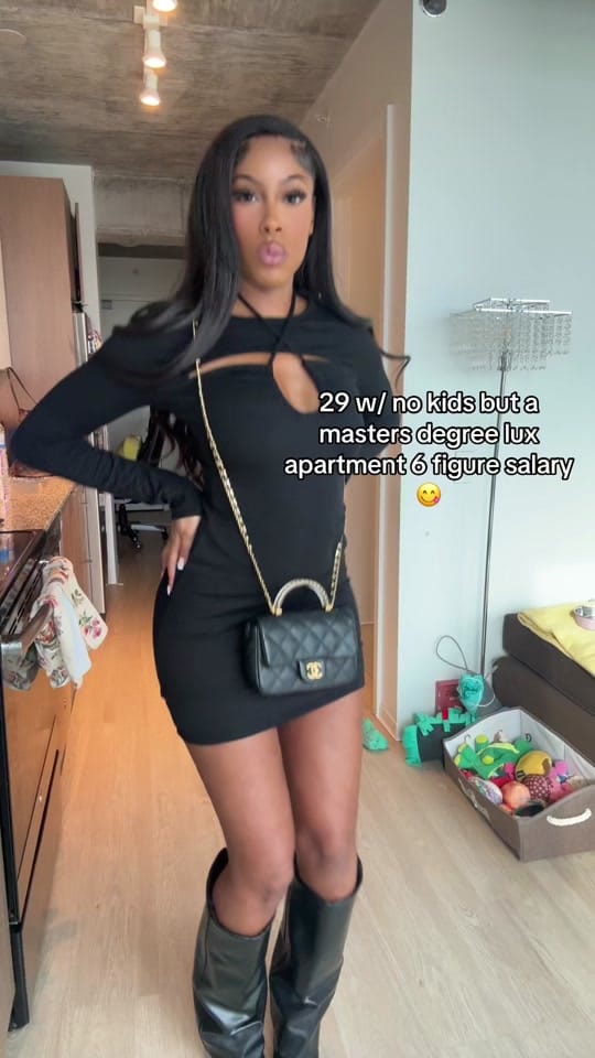 Post 9 by asiathecoldest on TikTok (video)