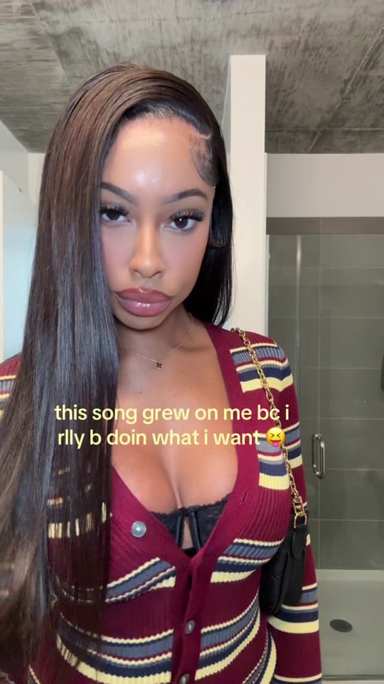 Post 2 by asiathecoldest on TikTok (video)