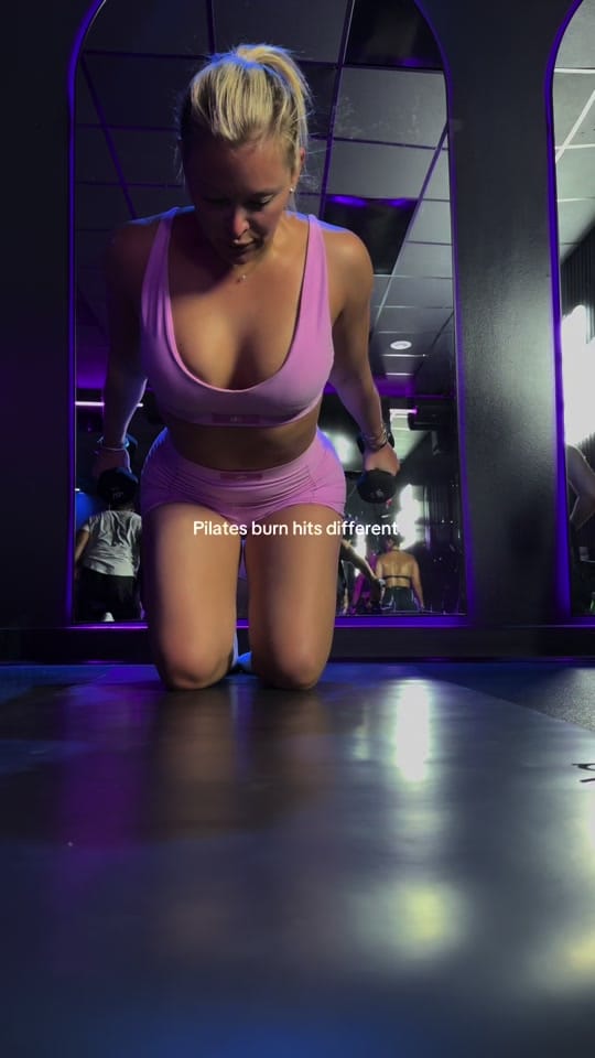 Post 3 by Sarah Clarisse on TikTok (video)