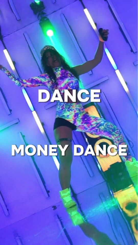 Post 5 by VANESSA LOPEZ on TikTok (video)