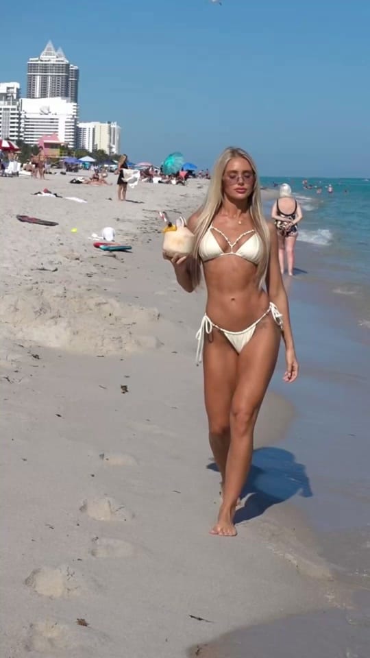 Post 8 by hayley0bentley on TikTok (video)