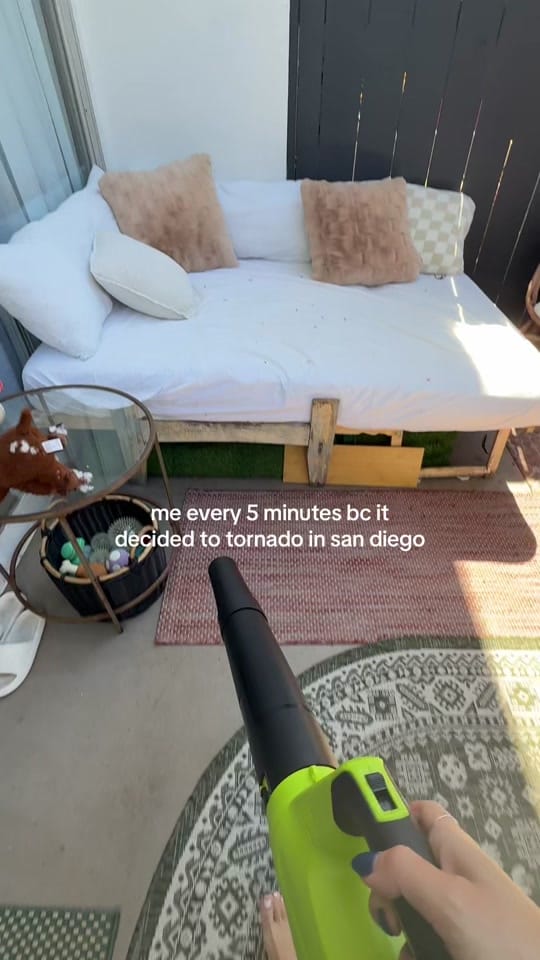 Post 8 by alyssa & coby on TikTok (video)