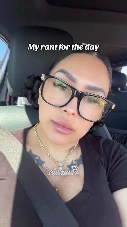 Post 9 by Bombshell on TikTok (video)
