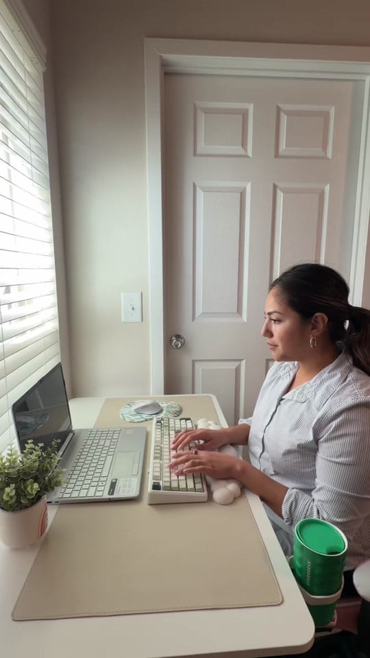 Post 7 by Raven 👩🏽‍💻☕️✨ on TikTok (video)