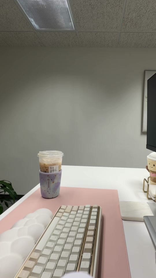 Post 1 by Raven 👩🏽‍💻☕️✨ on TikTok (video)