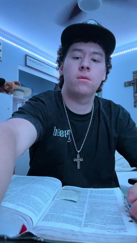 Post 9 by Aydan_H on TikTok (video)