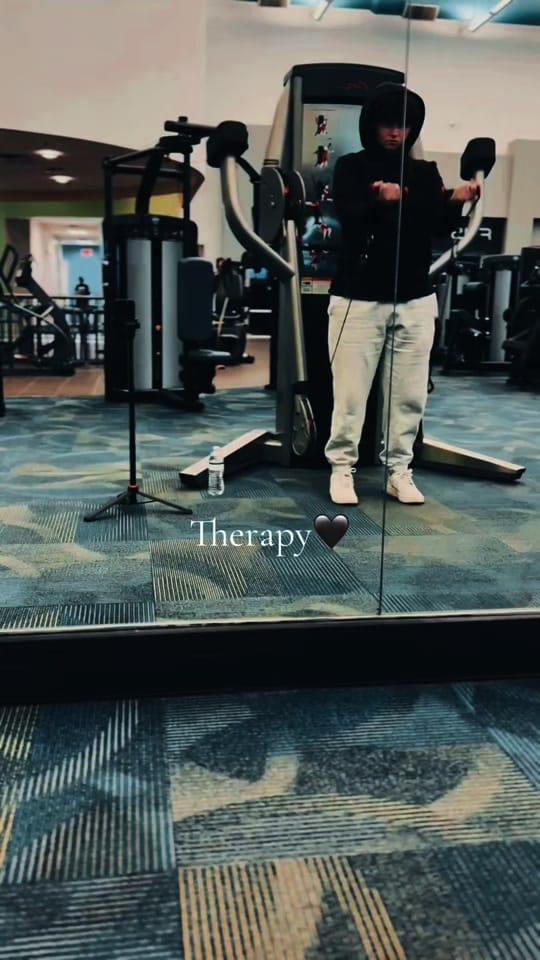 Post 2 by Holliewilton on TikTok (video)