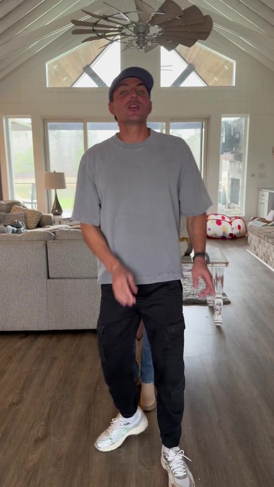 Post 1 by Adam on TikTok (video)