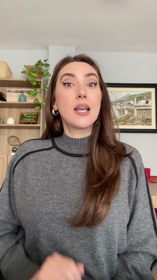 Post 9 by Xenia on TikTok (video)