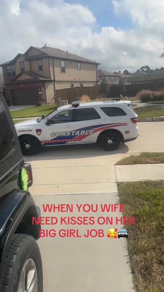 Post 3 by TheeRealHolly💞 on TikTok (video)